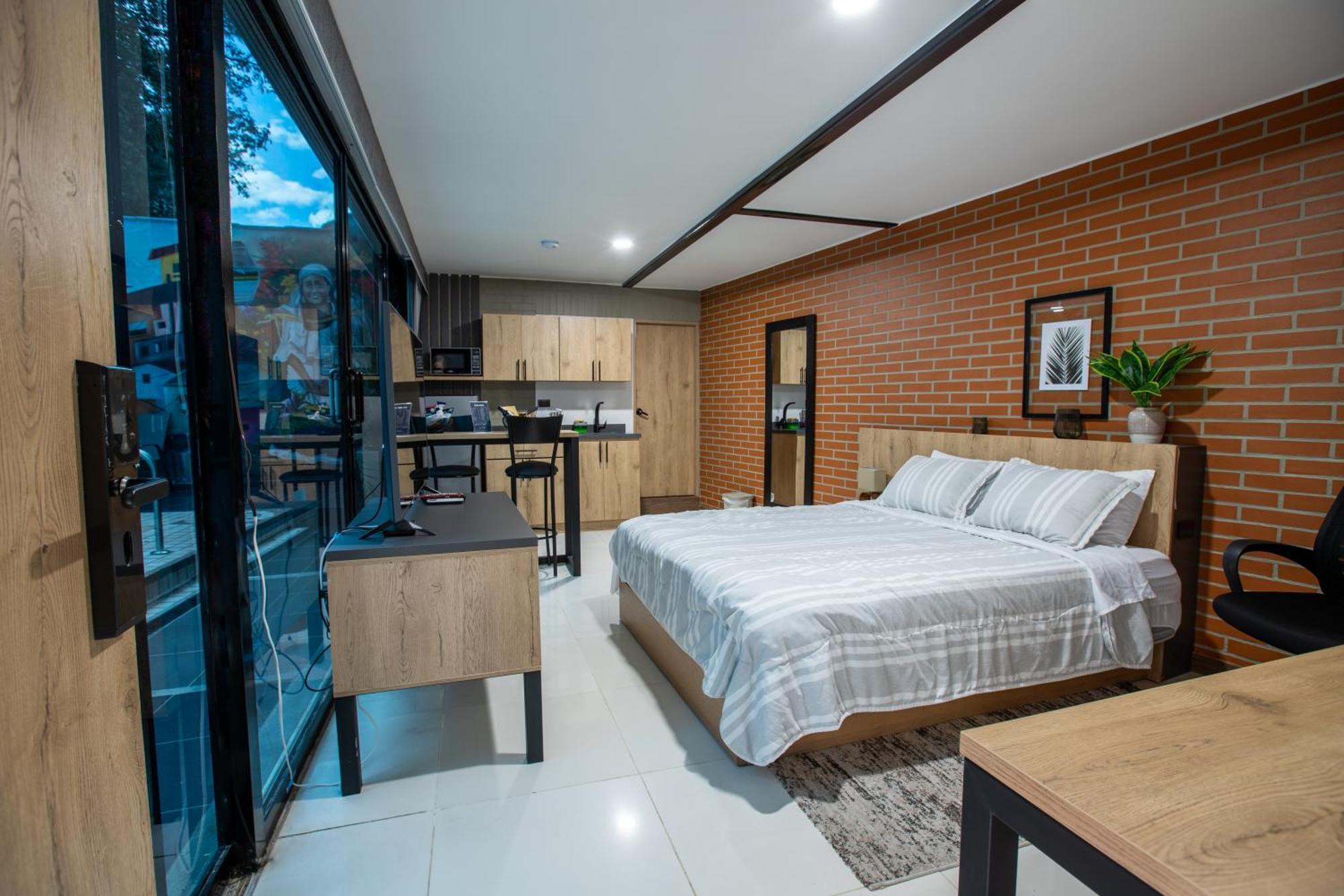 Level Coliving Apartment *