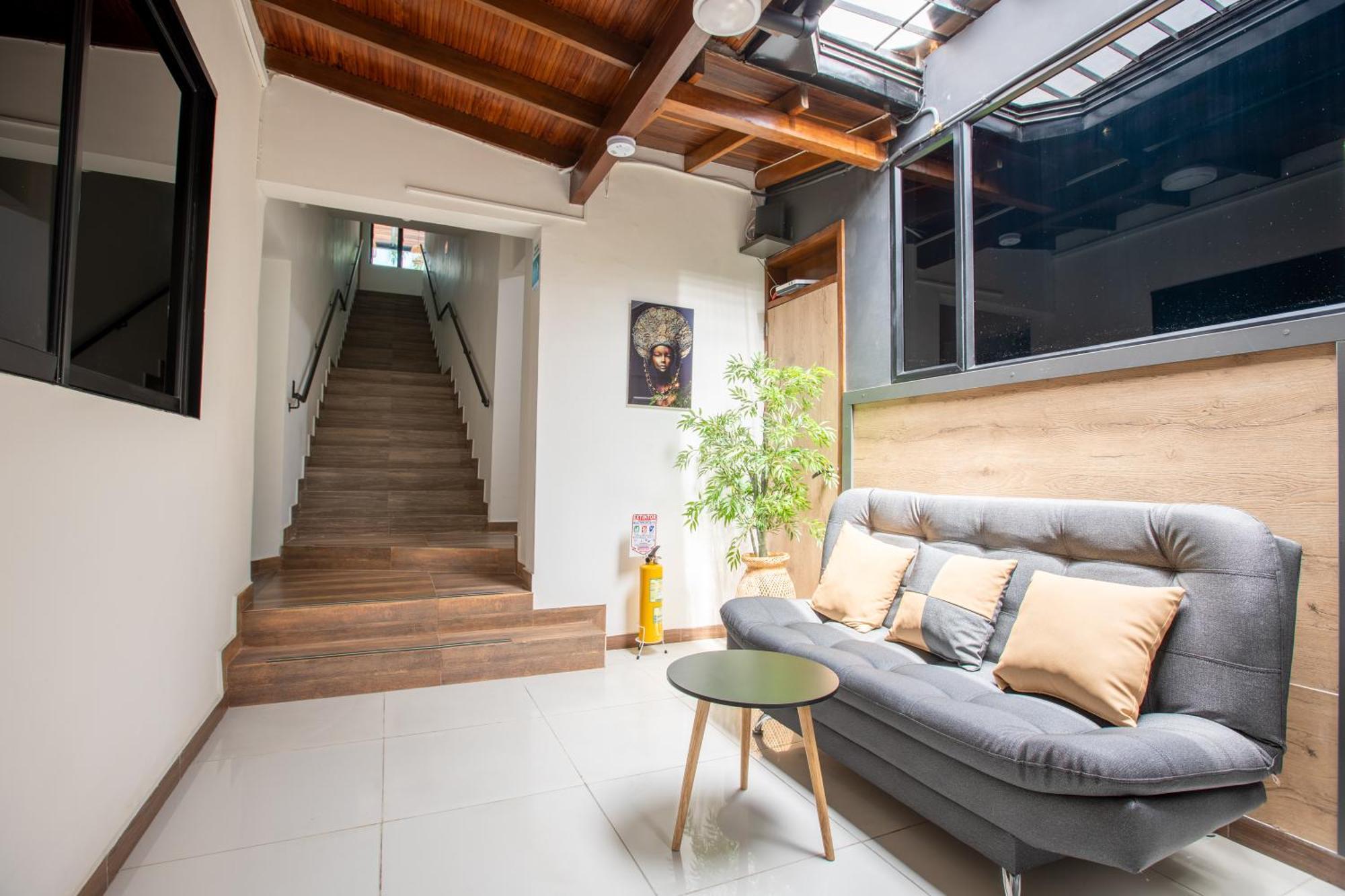 Level Coliving Apartment *