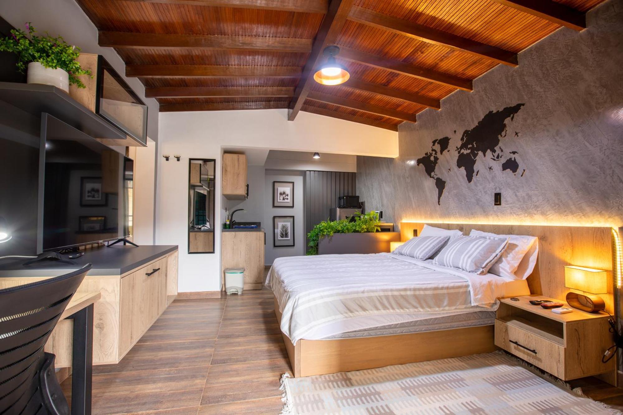 Level Coliving * Medellin